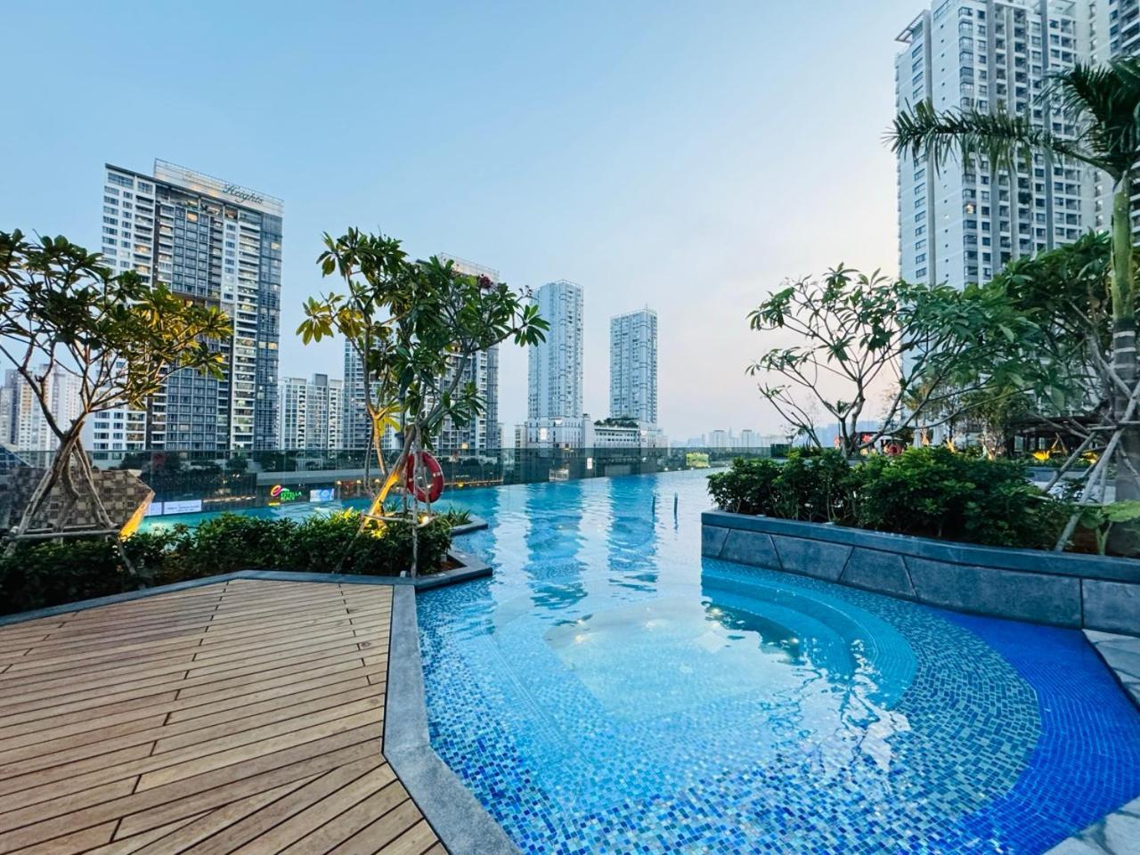 The Lumiere Riverside Luxury Căn hộ *